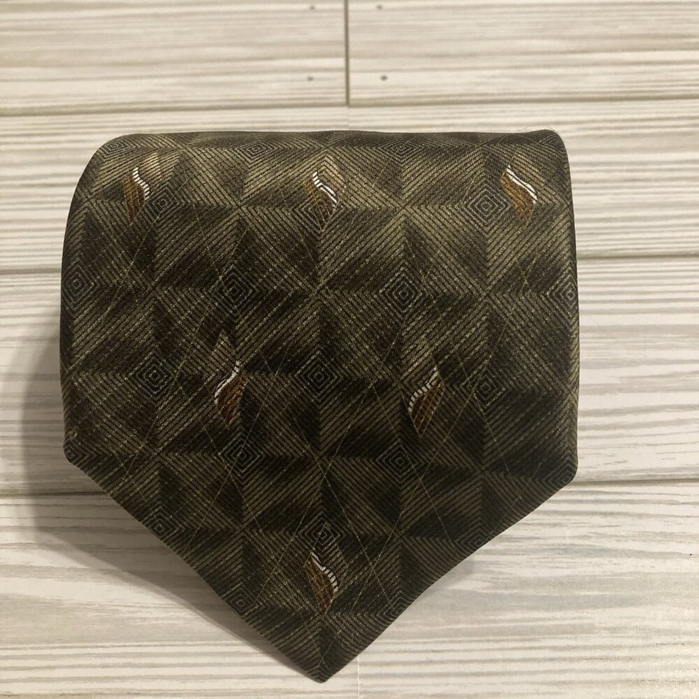 LINEA UOMO Men's Necktie Designer Green With Geometric Design Made In Italy EUC